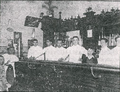Triana, 1923, Se inaugura Altozano Bar,